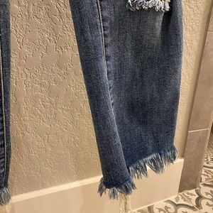 Risen cropped jeans